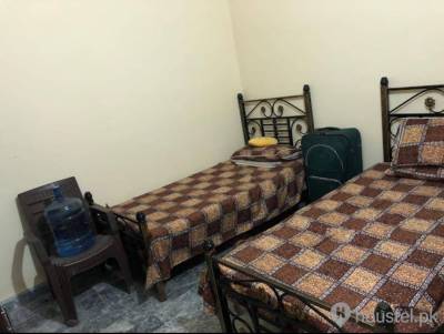 Tehreem Stellar Girls Hostel Girls Hostel in Wahdat Road, Lahore with Mess, WiFi - Photo 6