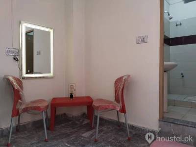 Tehreem Stellar Girls Hostel Girls Hostel in Wahdat Road, Lahore with Mess, WiFi - Photo 8