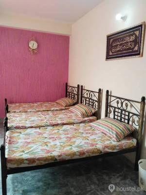 Tehreem Stellar Girls Hostel Girls Hostel in Wahdat Road, Lahore with Mess, WiFi - Photo 10