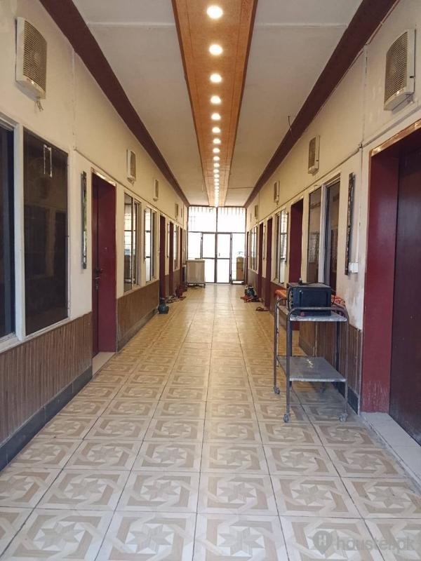 Al Arooj Girls Hostel Girls Hostel in Gulgasht Colony, Multan with WiFi - Photo 5