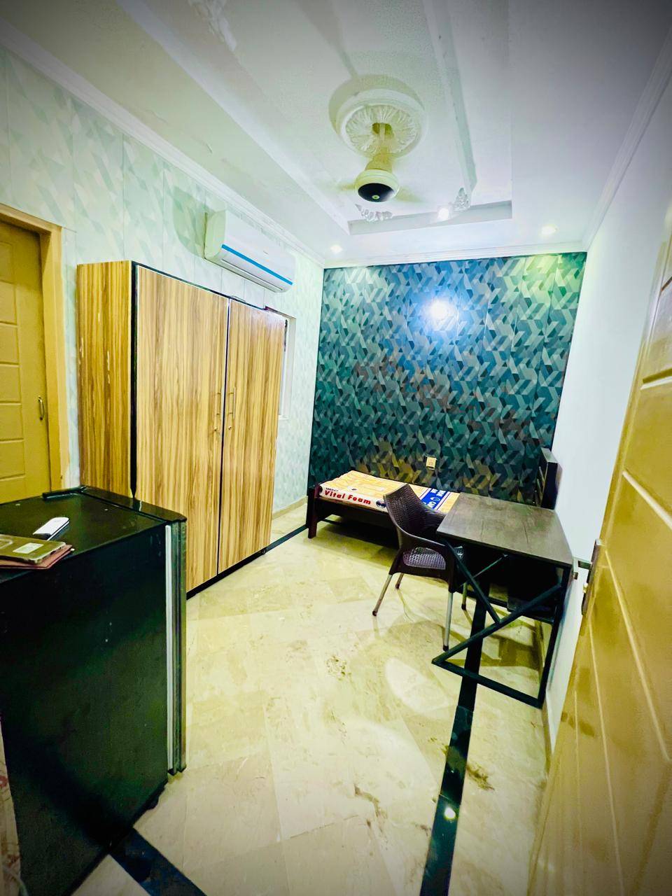 BULLEH SHAH GROUP OF HOSTEL Girls Hostel in Old Muslim Town, Lahore with Mess, WiFi - Photo 3