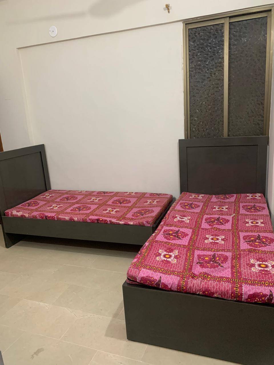 Royal Girls Hostel — girls hostel in DHA Phase 5, Karachi — photo 7 of 15