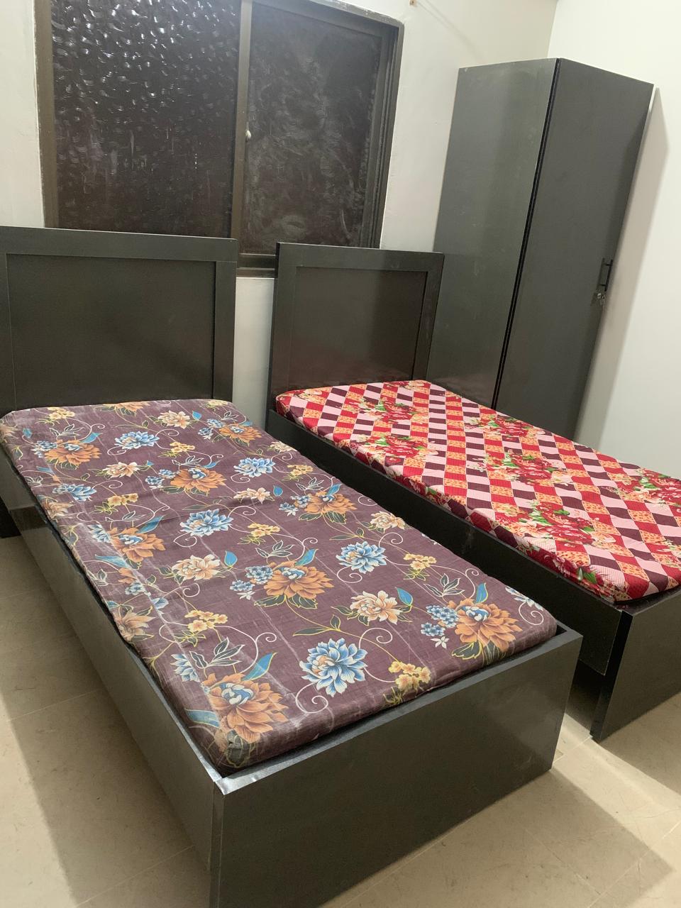 Royal girls hostel Girls Hostel in Karachi with Mess, WiFi from PKR 28,000
