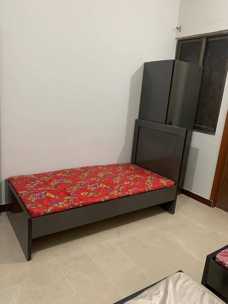 Royal Girls Hostel — girls hostel in DHA Phase 5, Karachi — photo 13 of 15