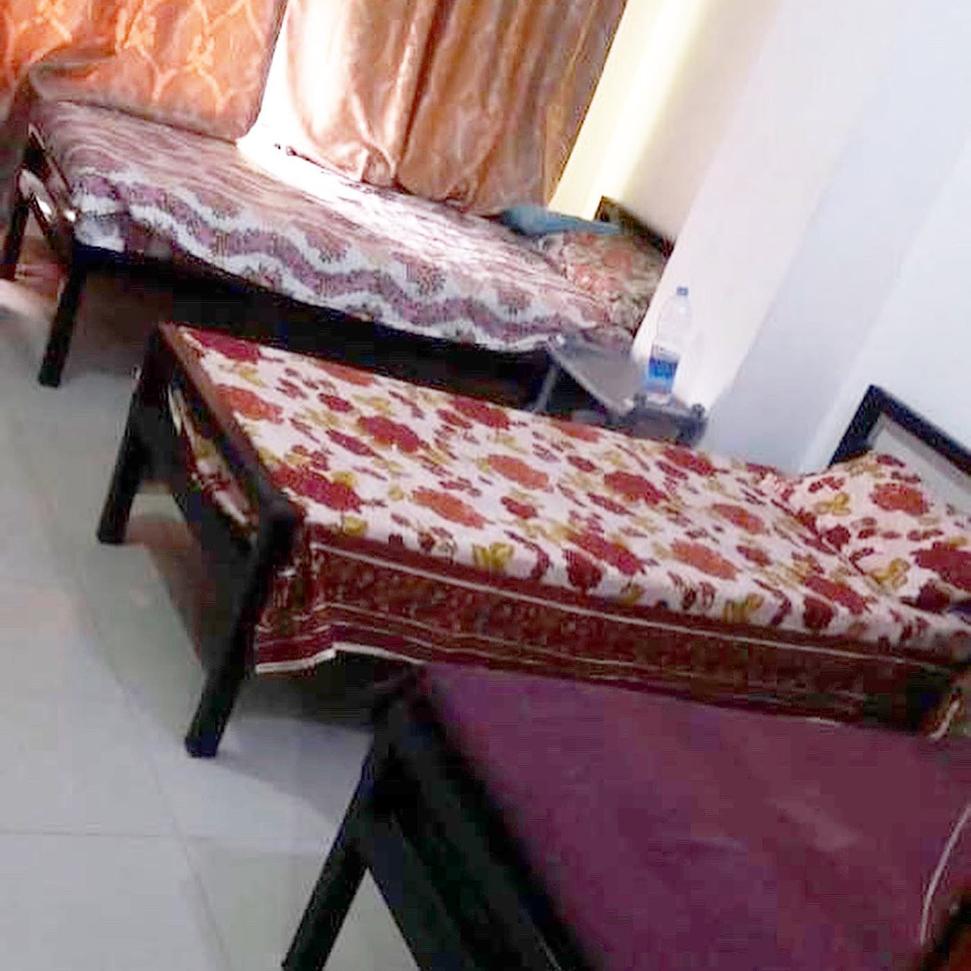 Three Seater Room at Rayan Girls Hostel — photo 3