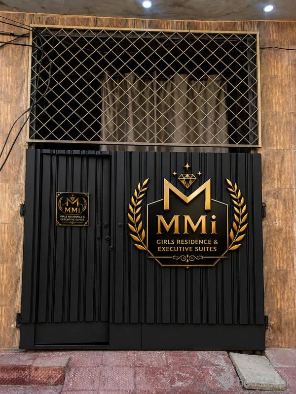 MMi Girls Residence & Executive Suites Girls Hostel in Faisalabad with WiFi from PKR 7,000