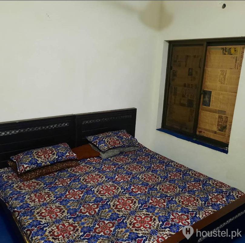 VIP Student Boys Hostel Boys Hostel in IJP Road, Rawalpindi with Mess, WiFi - Main Photo