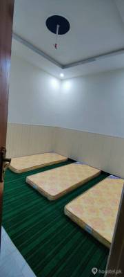 VIP Student Boys Hostel Boys Hostel in IJP Road, Rawalpindi with Mess, WiFi - Photo 5
