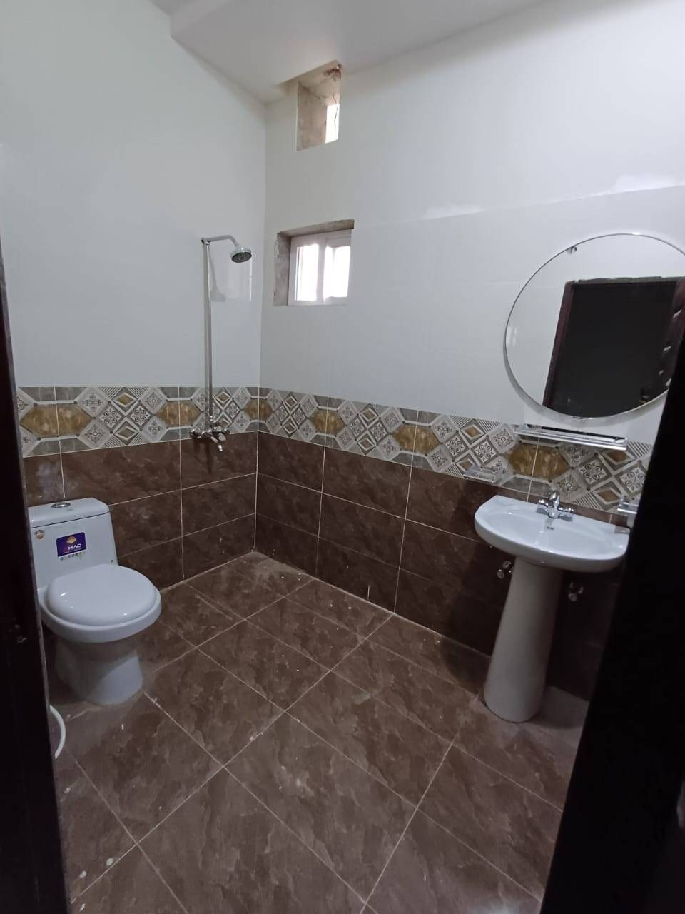 Three Seater Room at Barakah Girls Hostel — photo 2