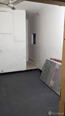 Najma Mension Boys Hostel Boys Hostel in Jail Road, Lahore with WiFi - Photo 6