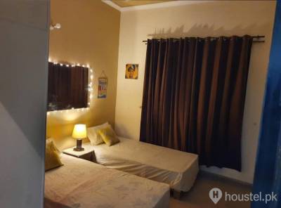Doctors Inn Girls Hostel Girls Hostel in Johar Town, Lahore with WiFi - Photo 15