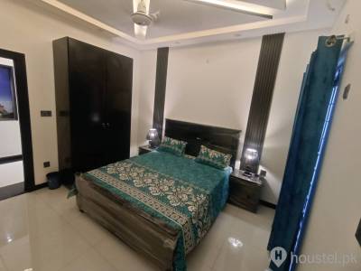 Doctors Inn Girls Hostel Girls Hostel in Johar Town, Lahore with WiFi - Photo 10