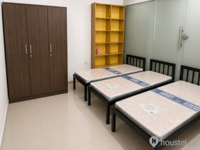 Elite Accomodation Girls Hostel in Lahore with Mess, WiFi from PKR 15,000