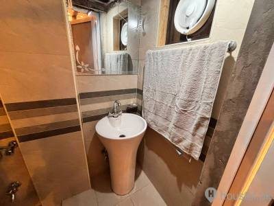 Hanif Heights - Home Stay Boys Hostel in Lahore with WiFi from PKR 8,000