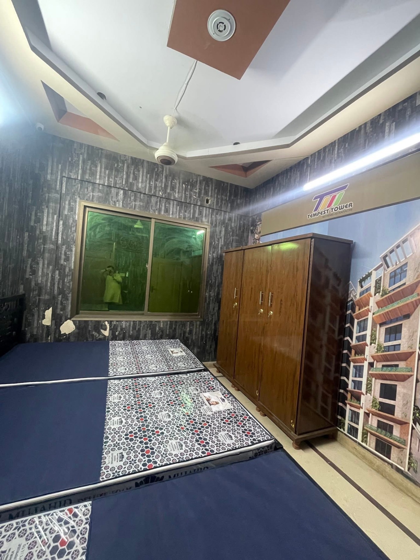 1 at Zain Boys Hostel — 3 Seater, Boys hostel with Bath, Geyser, Furnished, Beds/Mattresses, Carpet, Karachi, Pakistan