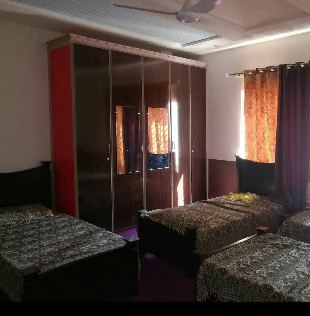 Four Seater Room at EXECUTIVE GIRLS HOSTEL