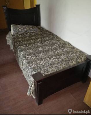 EXECUTIVE GIRLS HOSTEL Girls Hostel in Johar Town, Lahore with Mess, WiFi - Photo 5