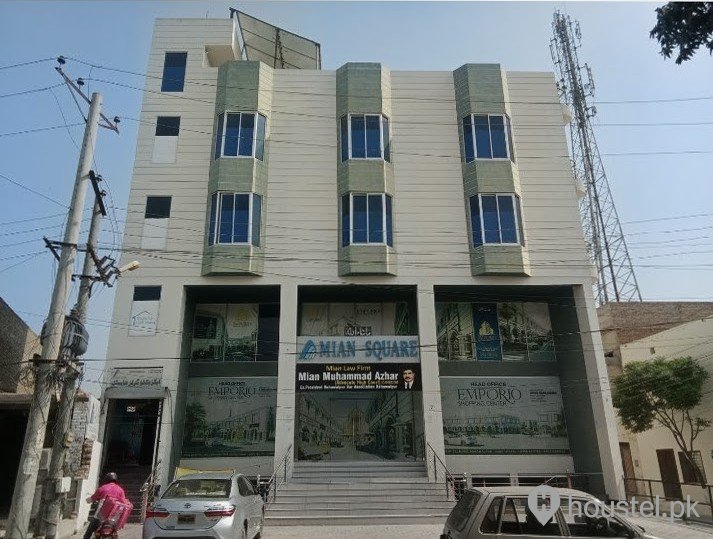 Executive Girls Hostel Girls Hostel in Bahawalpur with WiFi from PKR 12,000