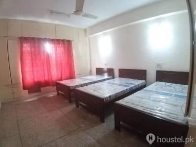 Oriental Girls Hostel Girls Hostel in I-9, Islamabad with Mess, WiFi - Photo 5