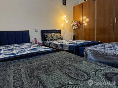 Eshal Residency For Girls Girls Hostel in Lahore with Mess, WiFi from PKR 22,000