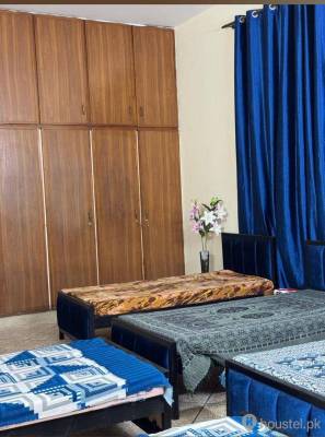 Chaudhary Boys Hostel 358D E Block Boys Hostel in Lahore with Mess, WiFi from PKR 16,000