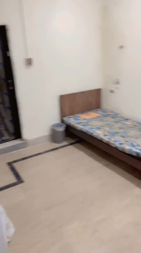 Down Town Girls Hostel, Johar Town
