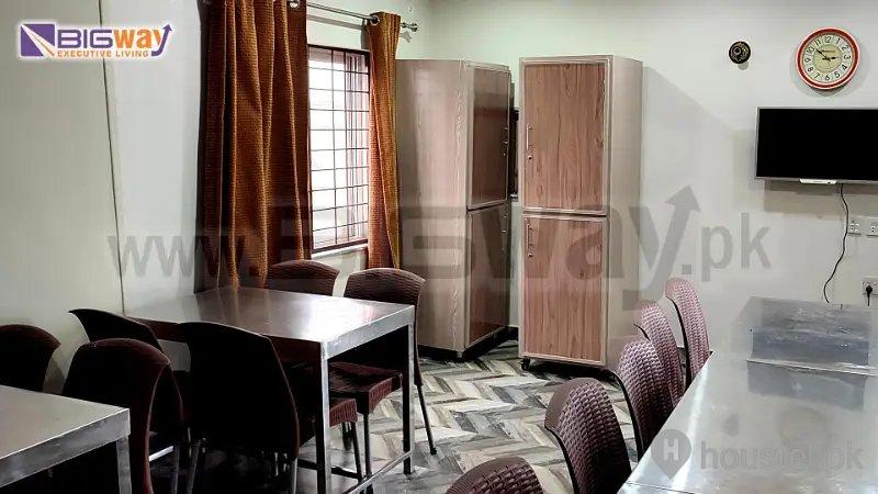 BigWay Girls Hostel (Executive Living) Girls Hostel in Johar Town, Lahore with Mess, WiFi - Photo 16