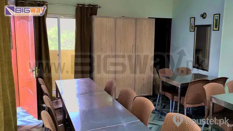 BigWay Girls Hostel (Executive Living) Girls Hostel in Johar Town, Lahore with Mess, WiFi - Photo 17