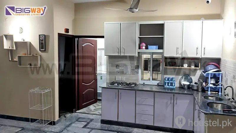 BigWay Girls Hostel (Executive Living) Girls Hostel in Johar Town, Lahore with Mess, WiFi - Photo 19