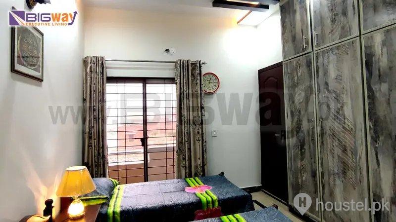 BigWay Girls Hostel (Executive Living) Girls Hostel in Johar Town, Lahore with Mess, WiFi - Photo 3