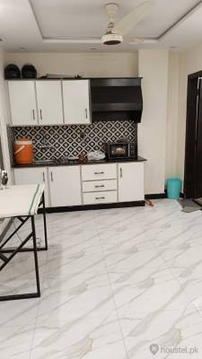 khan hostel Boys Hostel in Johar Town, Lahore with Mess from PKR 8,000
