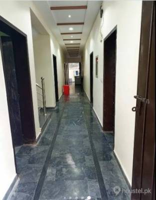 Premier Girls Hostel Near UCP Girls Hostel in Johar Town, Lahore with Mess - Photo 12
