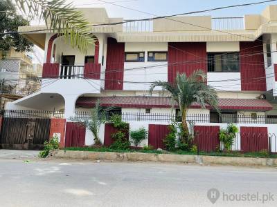 THE UNITED GIRLS HOSTELS GULSHAN-e-Iqbal BRANCH Girls Hostel in Gulshan-e-Iqbal, Karachi with Mess, WiFi from PKR 15,000