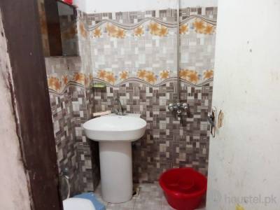 Al Madni Girls Hostel Girls Hostel in Allama Iqbal Town, Lahore with Mess - Photo 6
