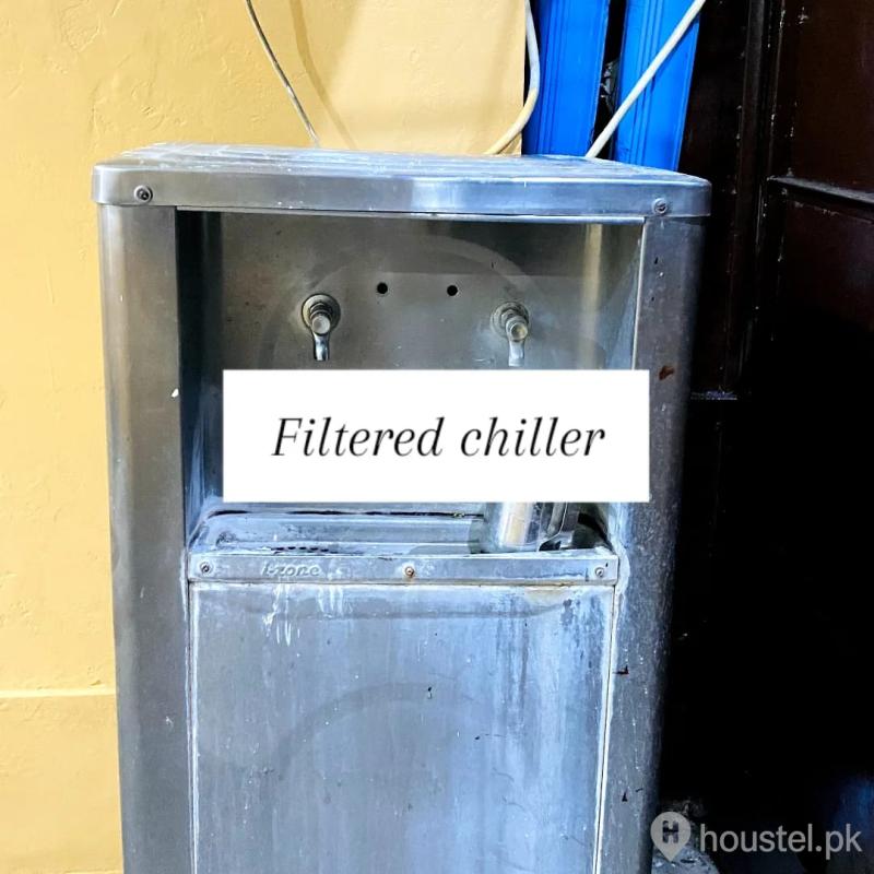 White Petal Girls Hostel Girls Hostel in Gulberg III, Lahore with Mess, WiFi - Photo 6