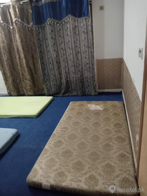 UK BOYS HOSTEL Boys Hostel in Faisal Town, Lahore - Photo 11