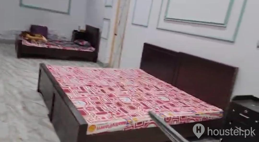 LAVISH GIRLS HOSTEL Girls Hostel in Gulberg, Lahore with WiFi from PKR 20,000