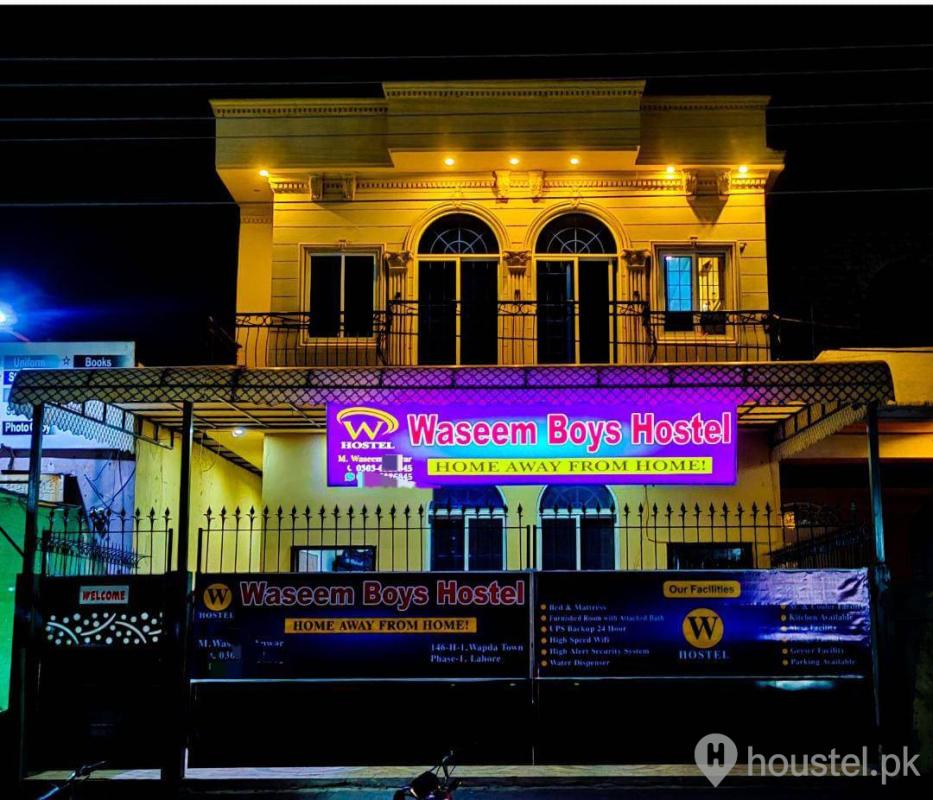 Waseem  boys hostel Boys Hostel in Wapda Town, Lahore from PKR 11,000