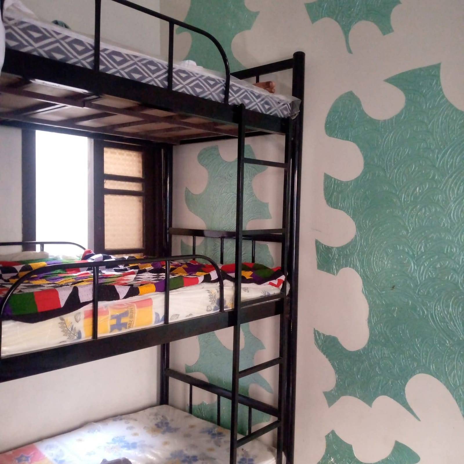 4 Seater Room at sindh boys hostel — 4 Seater, Boys hostel with Bath, Geyser, Beds/Mattresses, Cupboards, Carpet, Karachi, Pakistan