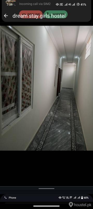 Dream Stay Girls Hostel Girls Hostel in Johar Town, Lahore with Mess - Photo 5