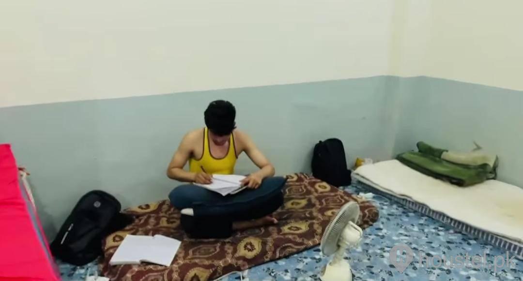 Al Rehman Boys Hostel