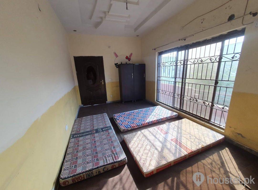 Al-Rehman Boys Hostel Boys Hostel in Johar Town, Lahore - Photo 6