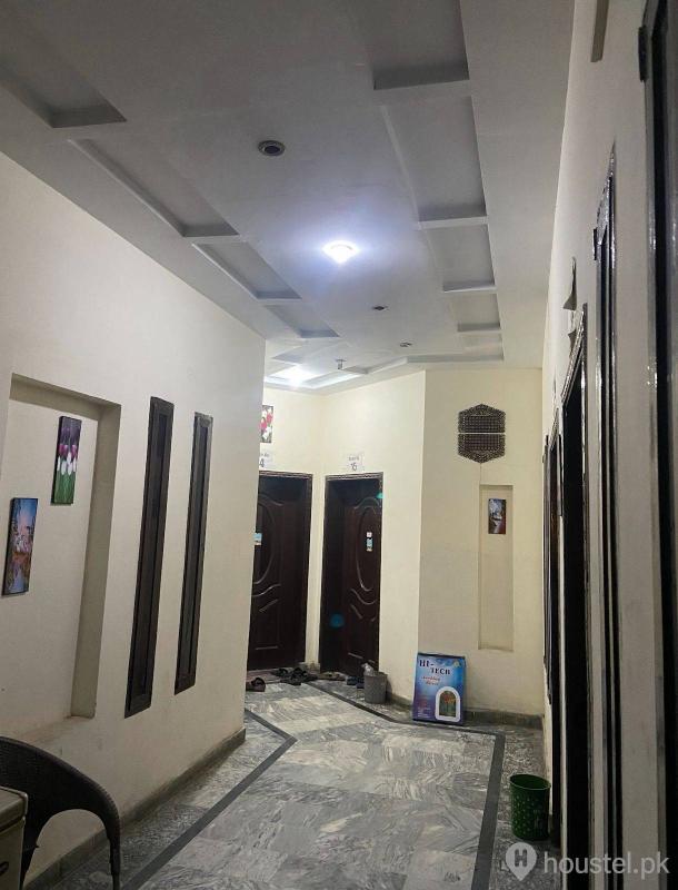Al-Rehman Boys Hostel Boys Hostel in Johar Town, Lahore - Photo 7