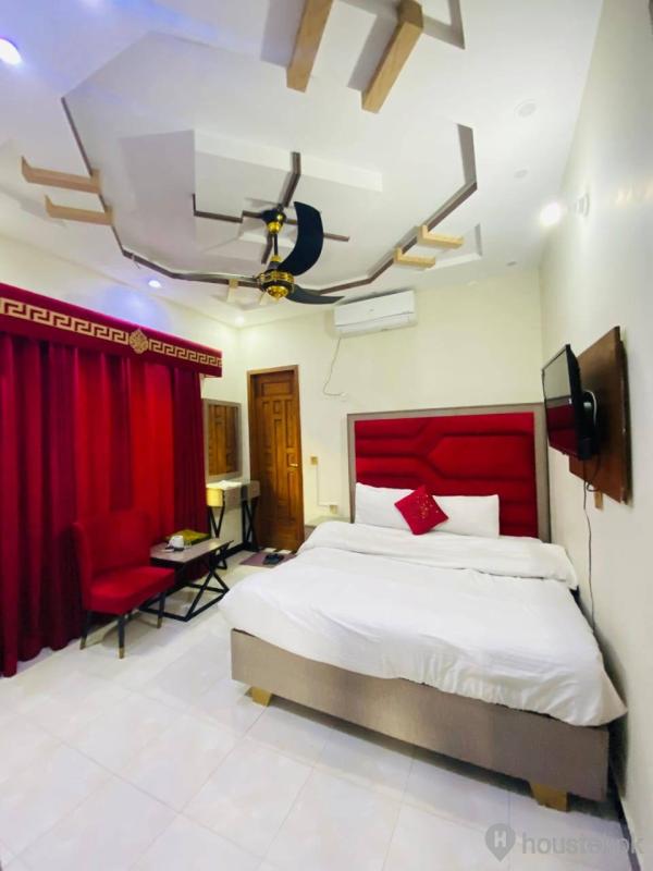 Dove inn Hotel Room Boys Hostel in Johar Town, Lahore with Mess - Photo 11