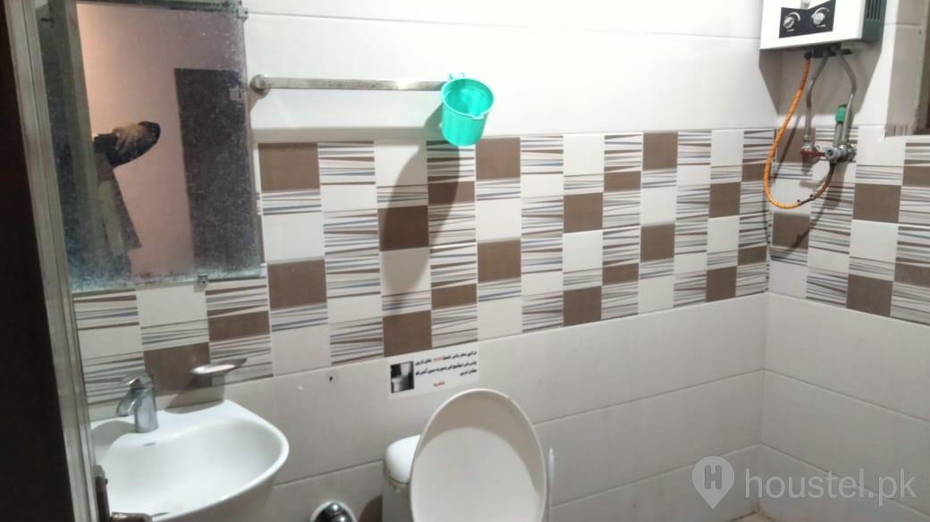 Classic girls hostel Girls Hostel in Old Muslim Town, Lahore with Mess, WiFi - Photo 4