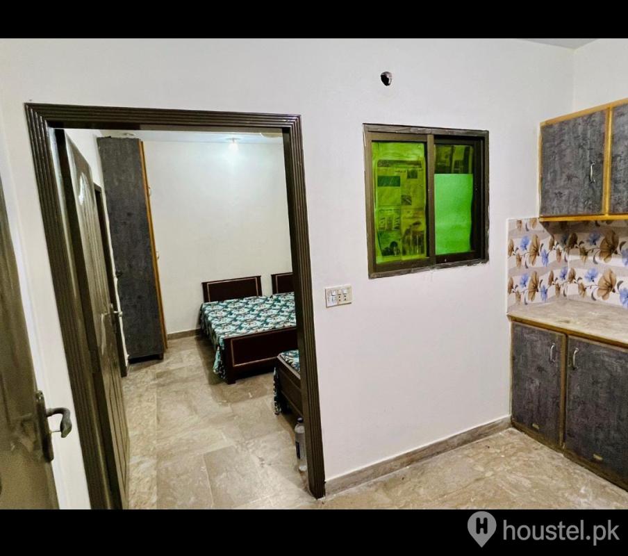 Continental Boys hostel Boys Hostel in Model Town, Lahore - Photo 5