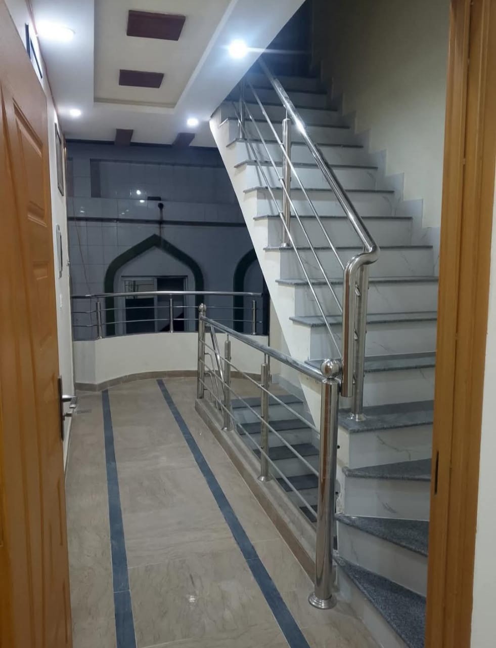 One Seater Room at Unique Boy's Hostel — photo 3