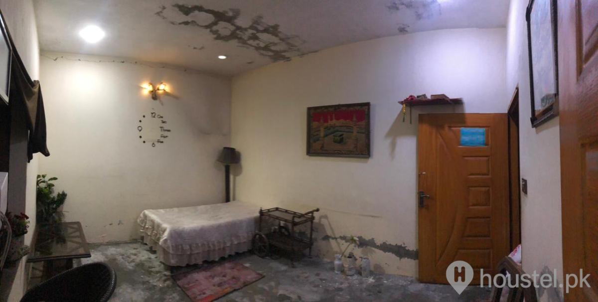 A room at Rafique Girls Hostel — 3 Seater, Girls hostel with AC, Bath, Geyser, Furnished, Cooler, Lahore, Pakistan