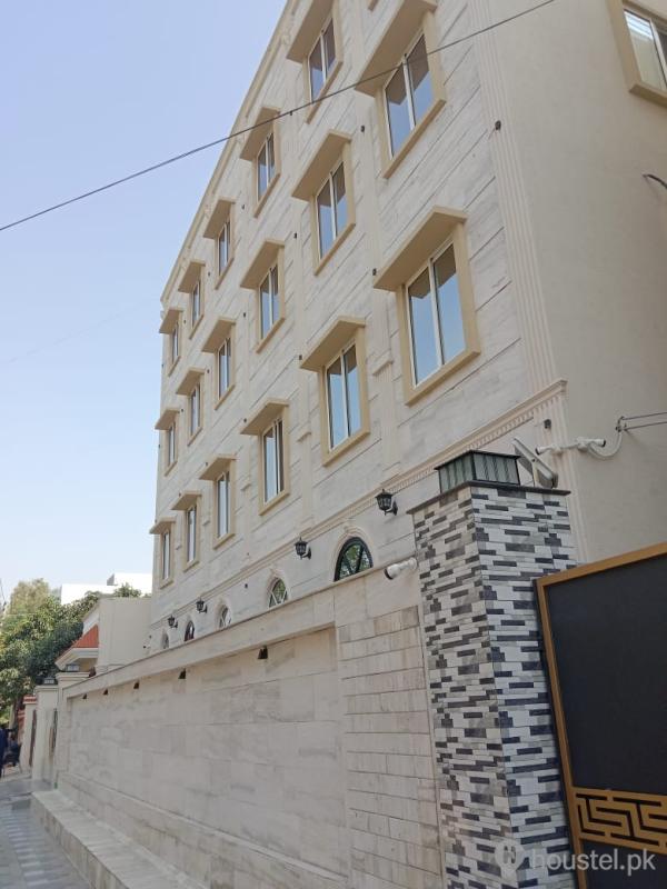 Uptown 86 Executive Residency Girls Hostel in Johar Town, Lahore with Mess - Photo 5