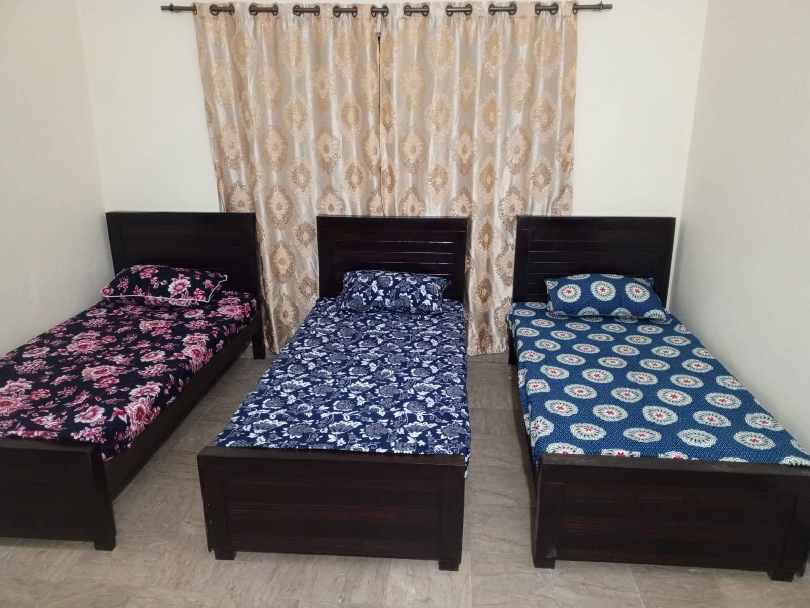 Room Room No 1